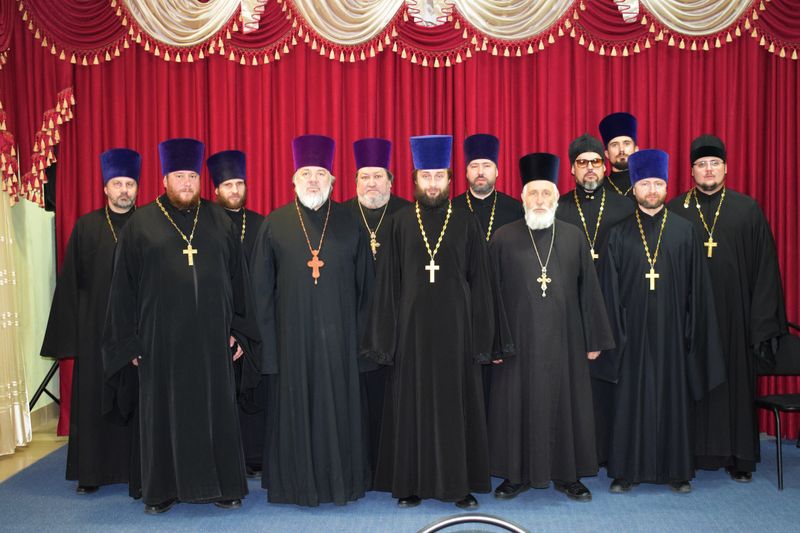 Состоялось декабрьское собрание духовенства Александровск-Грушевского благочиния