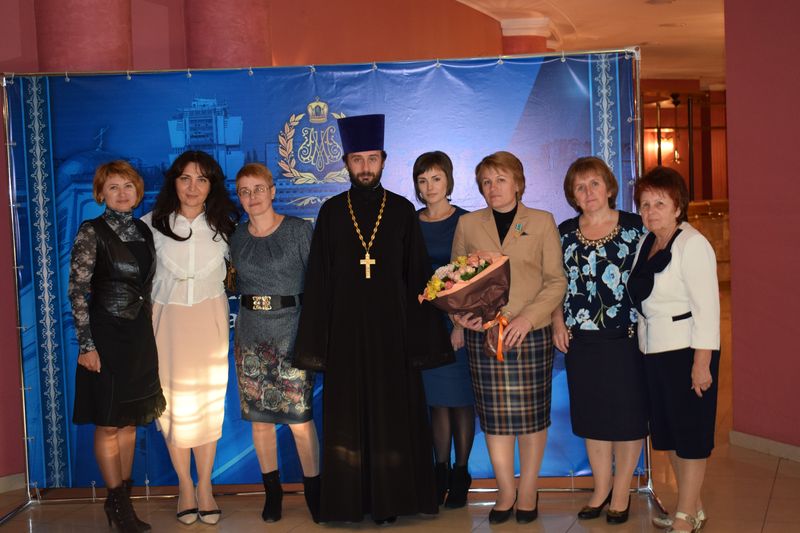 Председатель епархиального отдела образования и педагоги от Шахтинской епархии приняли участие в торжественном приеме Главы Донской митрополии, посвященном международному Дню учителя