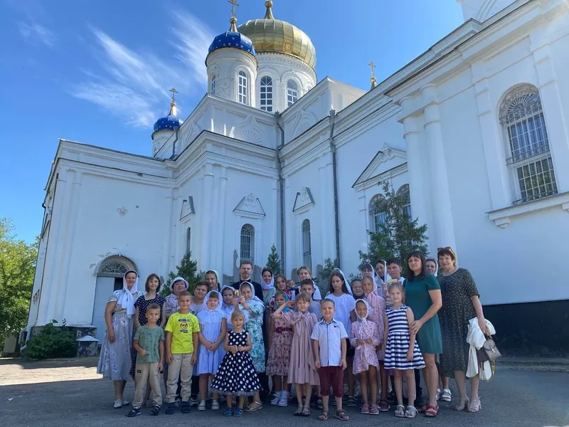 Протоиерей Глеб Гладышев совершил молебен перед началом нового учебного года