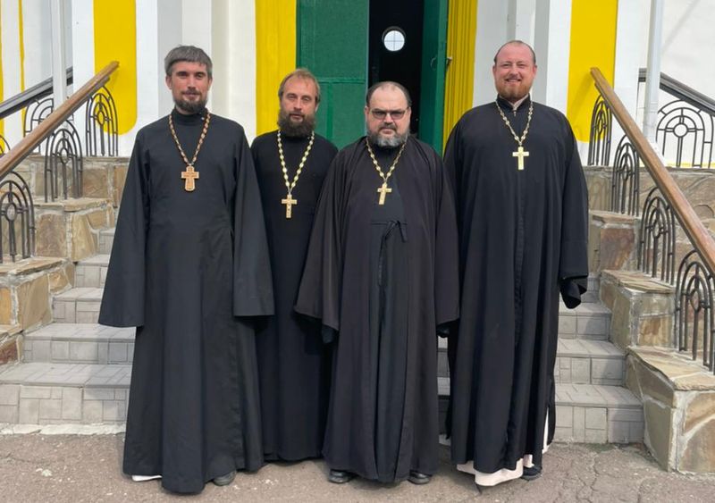 Заседание епархиальной Комиссии по канонизации святых прошло на подворье Свято-Никольского храма поселка Аюта