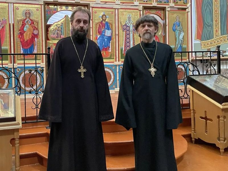 Благочинный Нижнедонского округа посетил храм в станице Бессергеневской