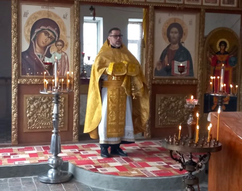 Иерей Евгений Поцелуев посетил православную общину хутора Керчик Савров