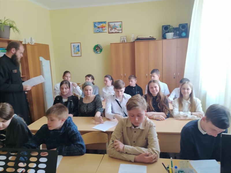 В Шахтинской епархии подвели итоги третьего тура Кирилло-Мефодиевской олимпиады по Священной истории и Закону Божию