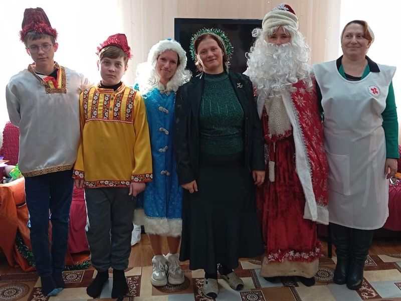 Рождественская радость для проживающих в центре социального обслуживания граждан пожилого возраста и инвалидов