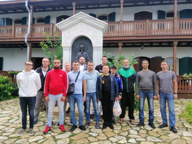 Паломнический отдел Шахтинской епархии провел благотворительную паломническую поездку по святым местам Донской земли в г. Таганроге