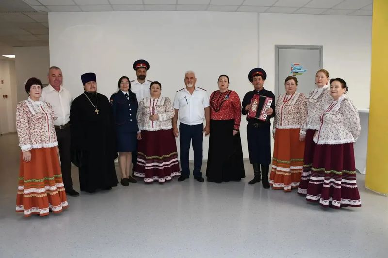 В Старостаничной школе прошёл Большой Круг Окружного казачьего общества Донецкий Округ