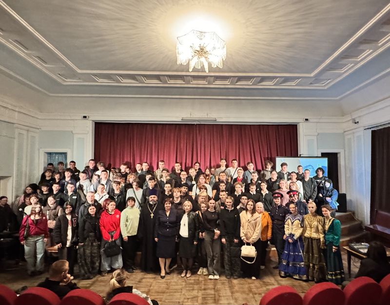 В Красном Сулине открыли "Димитриевские образовательные чтения" 