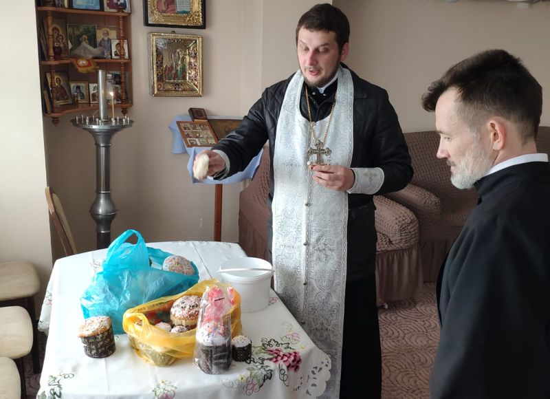 Пасхальное посещение жильцов реабилитационного отделения для граждан пожилого возраста и инвалидов в станице Боковской