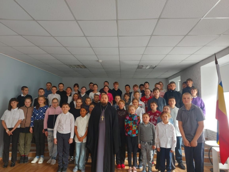 Покровская встреча Гуковской школе-интернате 