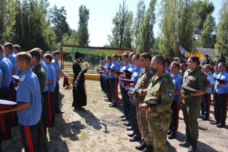 В Миллеровский район приехали казаки со всей Ростовской области