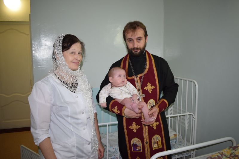 «Церковь всегда рассматривается людьми как врачебница для души, а труд священника, отпускающего грехи, сравнивается с трудом врача…»