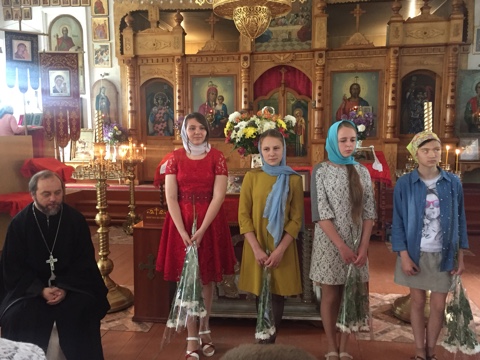 Миллеровские школьники получили благословение перед выпускными экзаменами