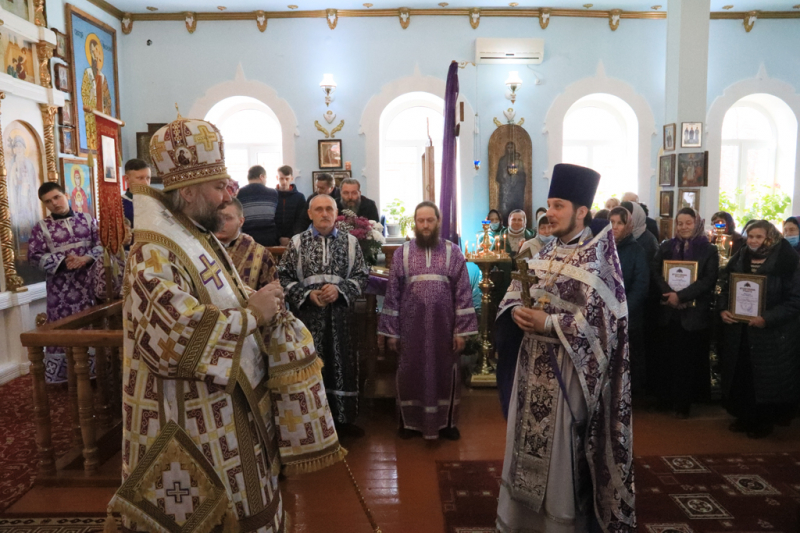 Преосвященнейший епископ Симон с архипастырским визитом посетил Чернышевское благочиние