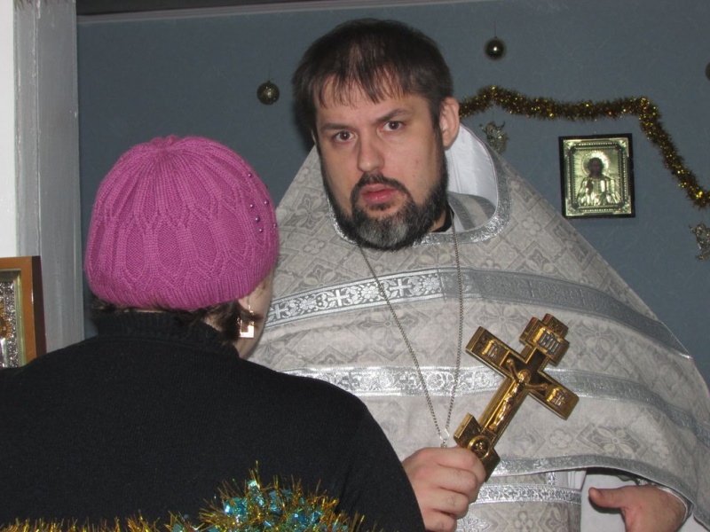 Первый престольный праздник молитвенно отметил приход храма в честь святого Иосифа Обручника г. Шахты