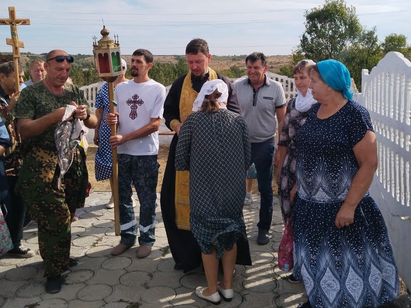 Соборное богослужение и крестный ход в день памяти святого благоверного князя Александра Невского