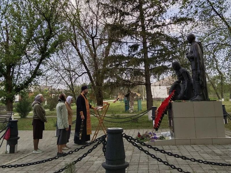 В День Победы в селе Алексеевка почтили память воинов-освободителей