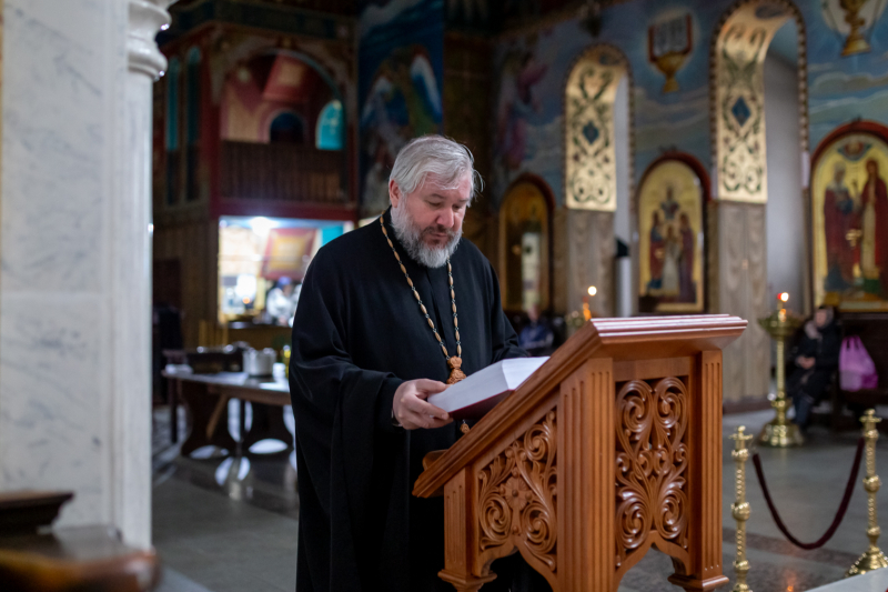 «Одна из главных задач Церкви – благовествовать Священное Писание». В Шахтинской епархии развивается Патриаршая программа изучения Библии
