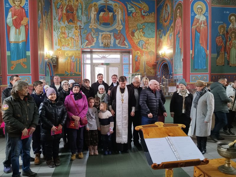 Инвалиды по слуху отметили Рождество Христово в Каменске-Шахтинском