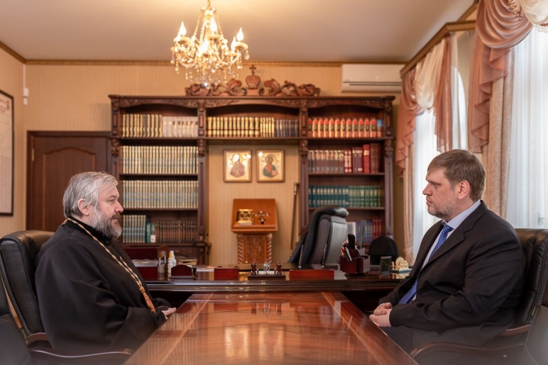 Преосвященнейший епископ Симон и глава Администрации Багаевского района А.Н. Черных обсудили взаимодействие Шахтинской епархии и района