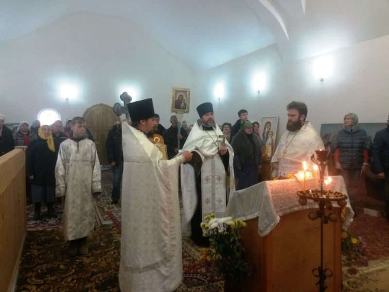 В храме Архангела Михаила хутора Елкин отметили престольный праздник