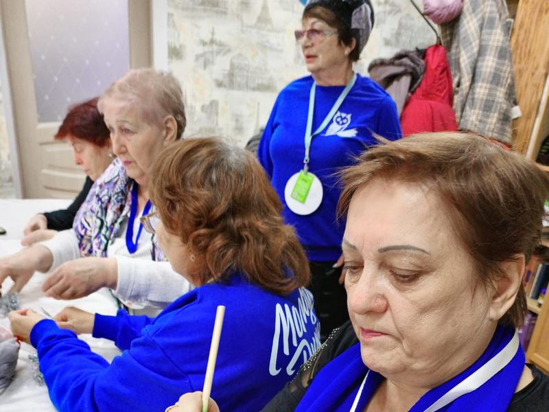 Серебряные волонтёры побывали в гостях у воскресной школы при Храме Матроны Московской
