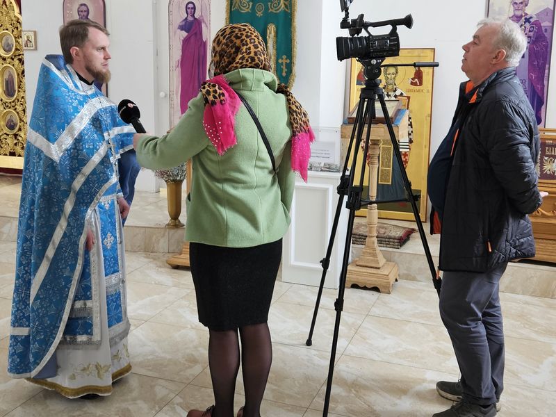 Благочинный Зверево-Никольского округа иерей Димитрий Дяур дал интервью для телеканала «Маяк»