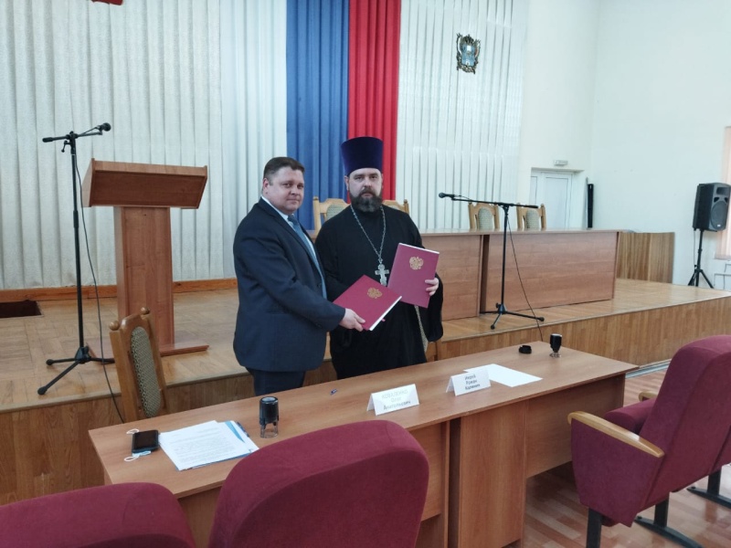 Подписано Соглашения о сотрудничестве Администрации Миллеровского района и Миллеровского благочиния Шахтинской епархии