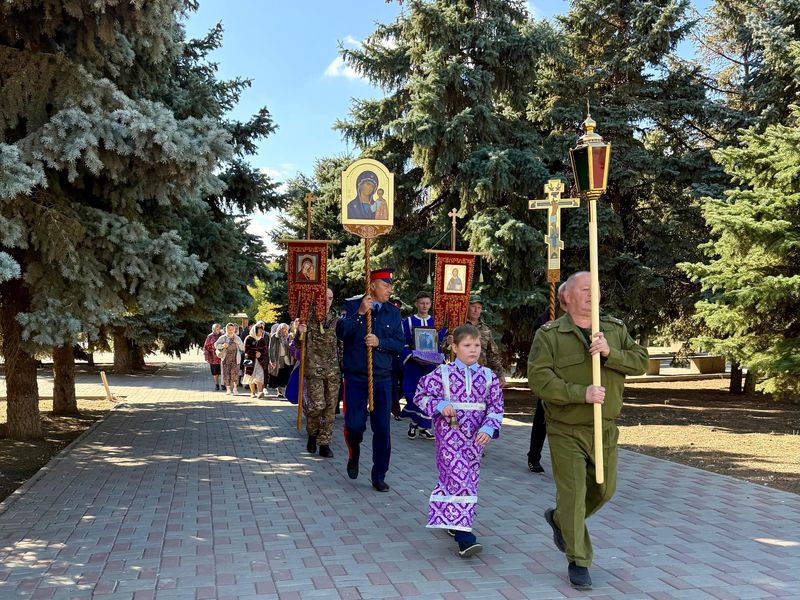 Крестный ход в станице Боковской