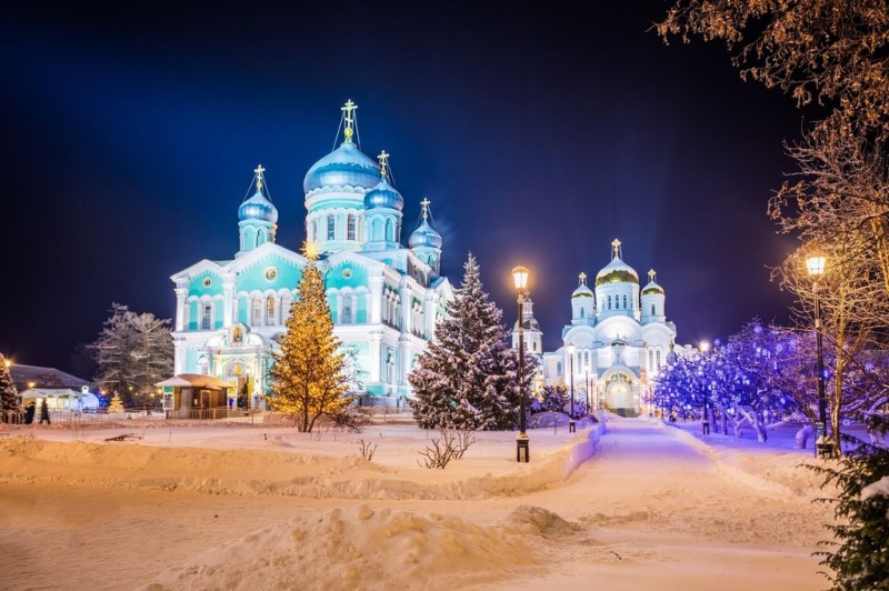 С 3 по 8 января 2023 года состоится паломническая поездка по маршруту Санаксары – Дивеево – Арзамас – Задонск