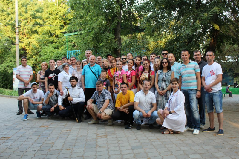 В Новочеркасске помощник благочинного по молодежной работе Антонова Евгения и участники Молодежного епархиального совета участвовали в Международном дне борьбы с наркотиками