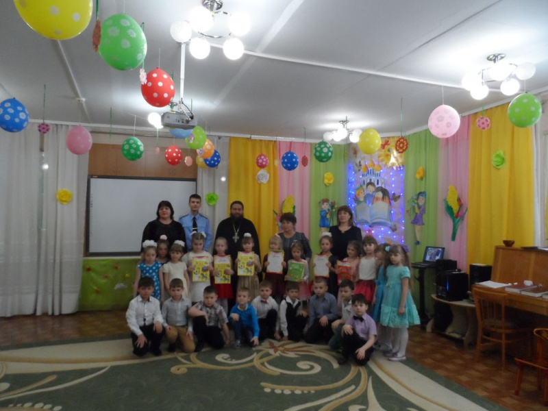 В Чертково-Калитвенском благочинии во всех школах проходит конкурс чтецов «Жемчужины православной поэзии» 