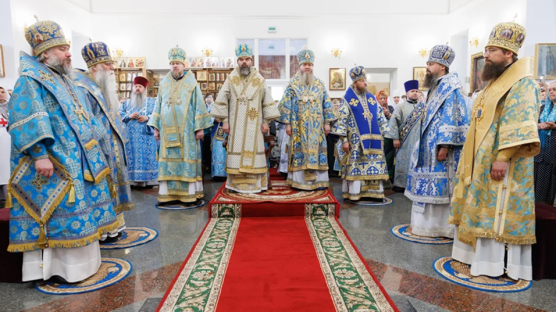 В Луганске Преосвященнейший епископ Симон принял участие в торжествах в честь 120-летия явления Пресвятой Богородицы