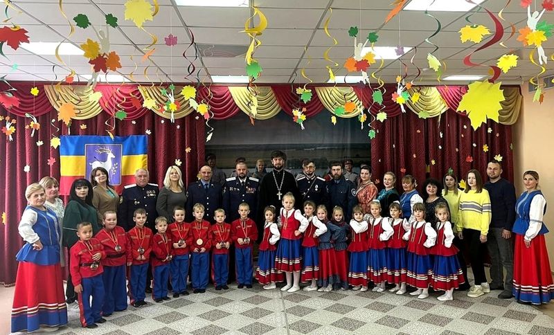 Воспитанников донецкого детского сада «Березка» посвятили в казачата