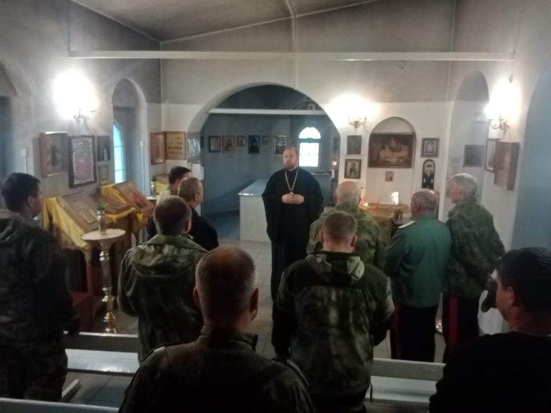 Беседа с казаками станицы Мало-Несветаевской в Донском храме города Новошахтинска