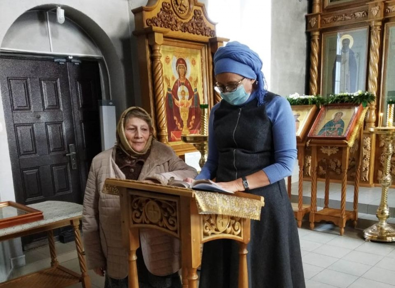 В храме Донской иконы Божией Матери возобновлено ежедневное чтение псалтыри
