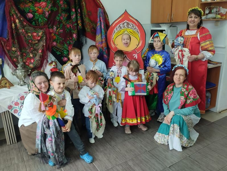 Масленичные гулянья продолжаются в городе Гуково