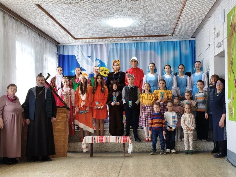 Пасхальный утренник воскресной школы прошёл в посёлке Майском