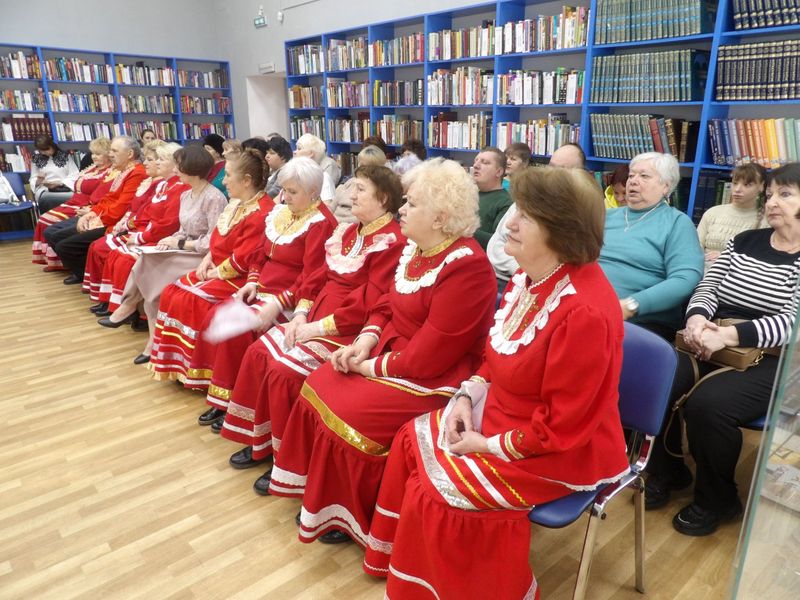 Праздничный калейдоскоп «Весенняя симфония» прошёл в библиотеке им. Горького