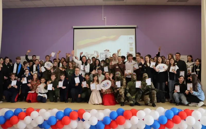 В Шахтах прошел патриотический форум казачьей молодежи «Любо»