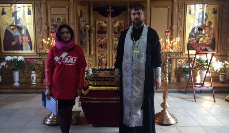 В Великую субботу в храме в честь иконы Божией Матери Одигитрия пос. Таловый проведена акция «За жизнь» по сбору подписей за запрет абортов