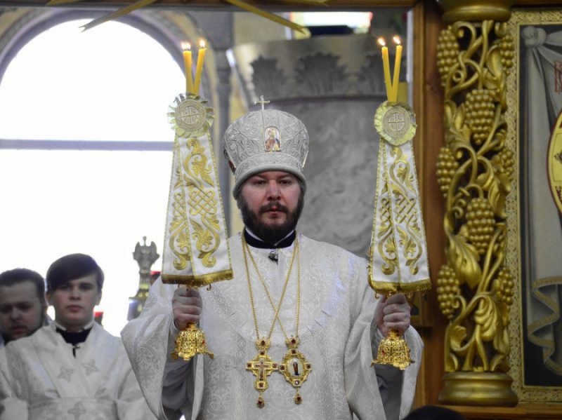 В праздник Сретения Господня епископ Шахтинский и Миллеровский Симон совершил Божественную литургию в Покровском кафедральном соборе