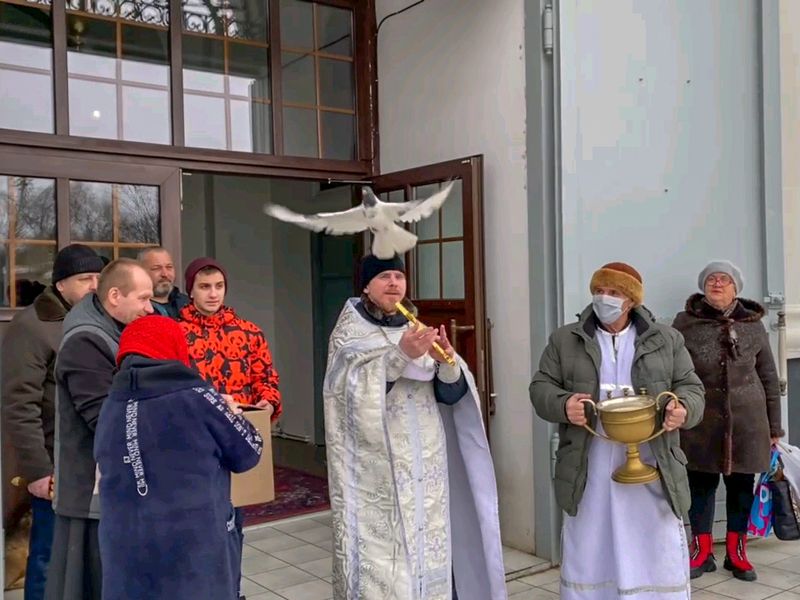 Протоиерей Глеб Гладышев совершил праздничную Божественную литургию