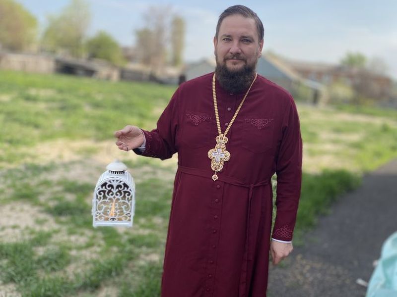 Благодатный огонь доставили в посёлок Тарасовский