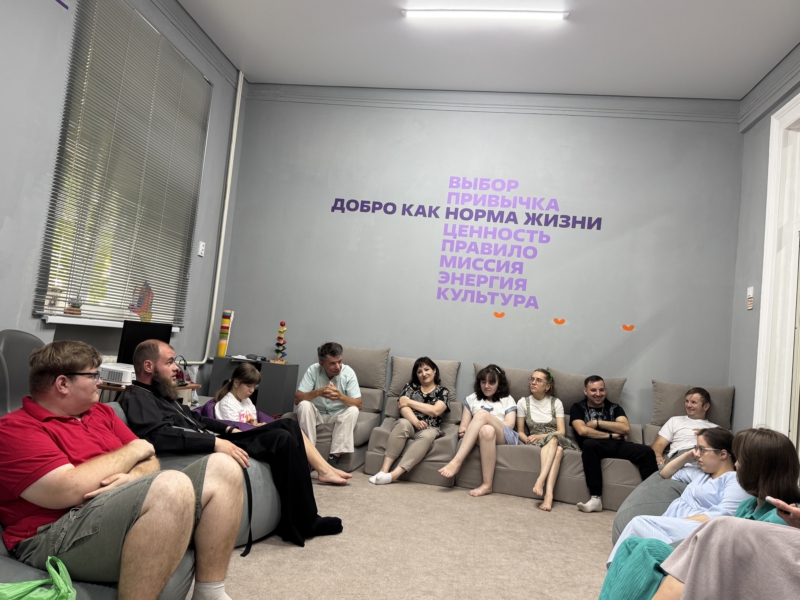 В АНО «ФИНИСТ» состоялась встреча с воспитанниками и руководством организации