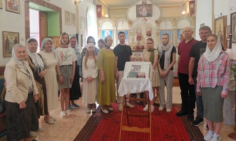 Молебен перед сдачей экзаменов прошел в храме святой мученицы Татианы
