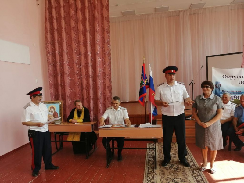 Иерей Димитрий Дяур принял участие в казачьем круге Зверевского казачьего войска