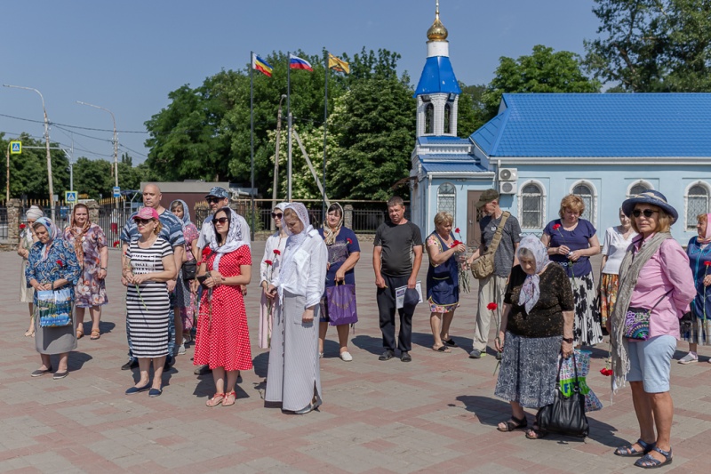 22 июня в День памяти и скорби – годовщину начала Великой Отечественной войны на Соборной площади города Шахты почтили память жертв