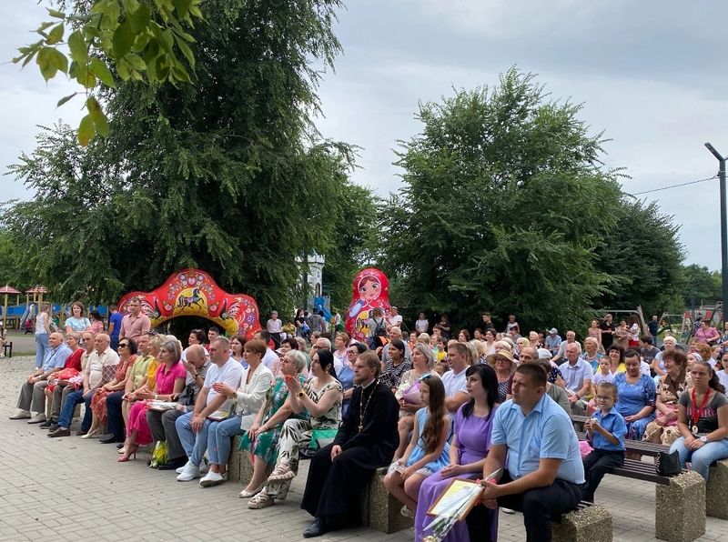 В Зверево-Никольском благочинии отметили День семьи, любви и верности