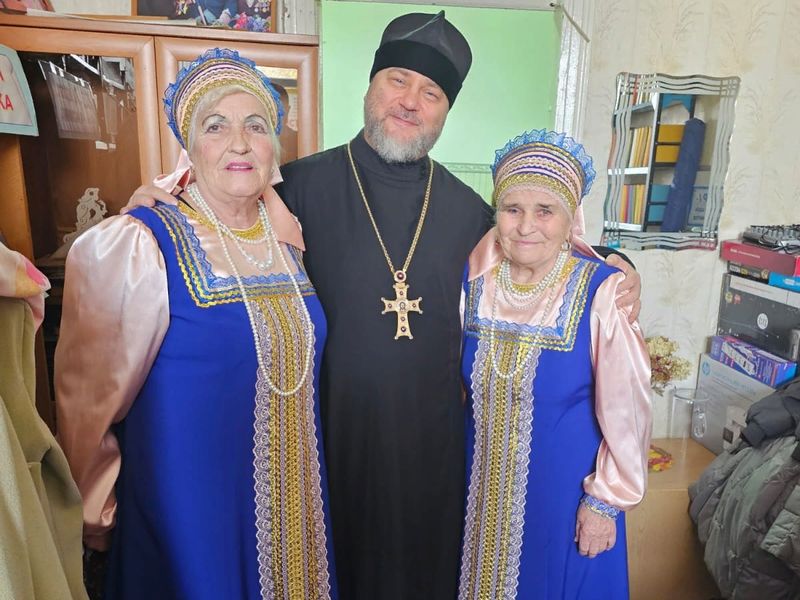 Исполняющий обязанности благочинного приходов Миллеровского округа принял участие в торжестве в честь Дня матери