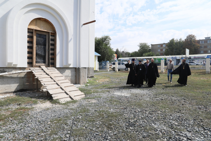 Преосвященнейший епископ Симон возглавил работу Искусствоведческой комиссии Шахтинской епархии в храме праведного Иосифа Обручника города Шахты